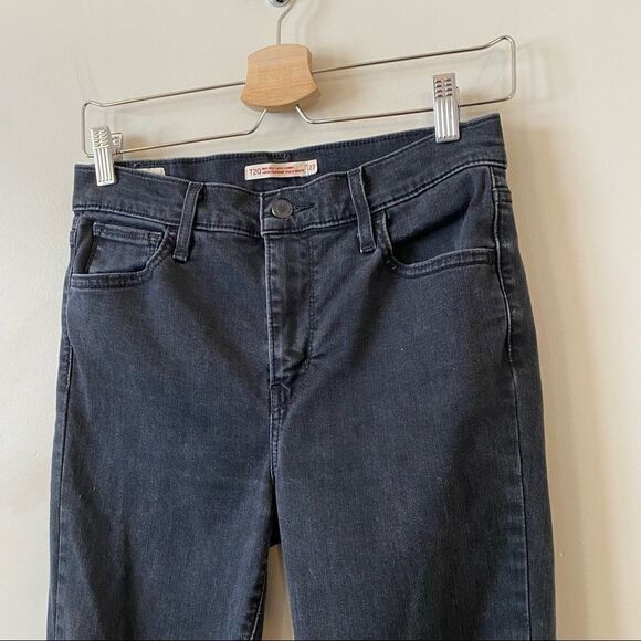 Levi’s x Aritiza - 720 High Rise Super Skinny Distressed Knee Jeans (Size:27) - Picture 4 of 12